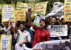 ftii students claim support of us scholars a day before talks with govt