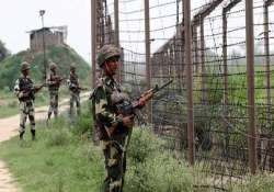 bsf putting laser wall to fill gaps along indo pak border