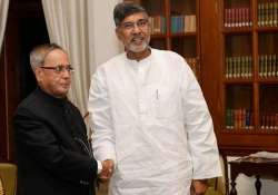 satyarthi s nobel prize to be put up for display at rashtrapati bhavan