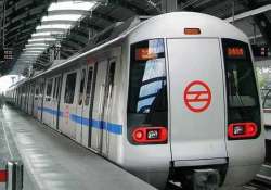 relief for aam aadmi as aap govt may not hike metro fares