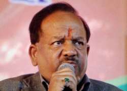 delhi government for fast tracking cases against harsh vardhan others