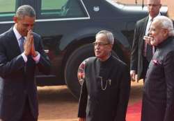 rashtrapati bhavan looks spectacular with lights on obama