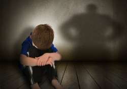 10 warning signs of a child abuse