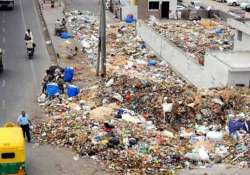 mcd blames aap govt for swachch bharat poor rank