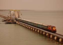 major crack noticed in pamban railway bridge repairs on