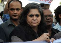 sc issues notice to teesta setalvad on cbi plea extends bail till december 8