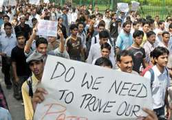 jamia students teachers protest against police raids