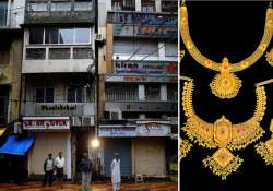 jewellers go on nationwide 3 day strike protesting customs duty hike on gold