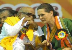 karunanidhi meets sonia