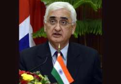 khurshid leaves for colombo tomorrow for chogm summit