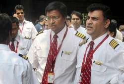 kingfisher pilots threaten to go on strike from tomorrow