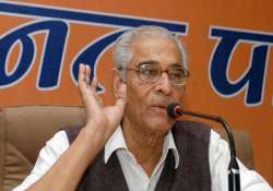 kohli to be sworn in as gujarat governor tomorrow