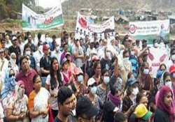 ls polls 2014 10 000 mulund voters decide to go for nota