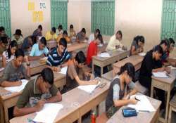 lakhs appear for medical engineering exam in andhra