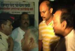 maharashtra ncp mla caught taking bribe from builder