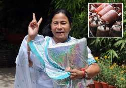 mamata makes lpg rs 16 cheaper