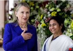 mamata offers black coffee sandesh to hillary clinton