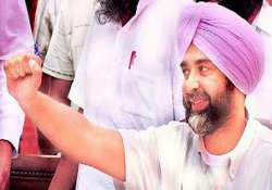 manpreet badal sees arab spring in punjab