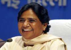 mayawati gets clean chit in noida farmhouse case