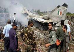 mig 29 fighter jet crashes near jamnagar pilot safe