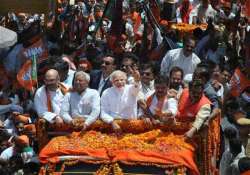 modi attacks ec takes out roadshow in varanasi