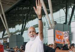 modi tries to woo people in odisha seeks lord jagannath s blessings