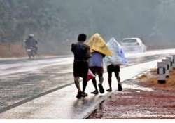 morning showers bring down temperature in chennai