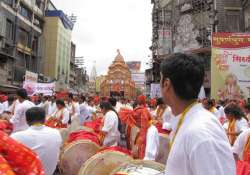 mumbai mandal enforces dress code for ganeshotsav