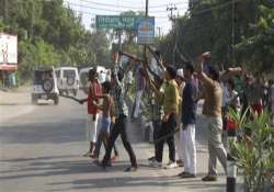 muzaffarnagar death toll goes up to 31 ajit singh bjp leaders barred from entering riot hit areas