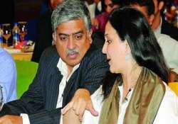 nandan nilekani wife s assets declared at rs 7 700 cr