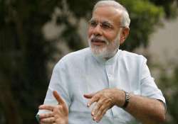 narendra modi wishes voters holi via recorded message