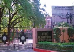 nursery admission delhi govt sends notices to 3 defence run schools