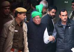 om prakash chautala surrenders before tihar jail