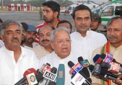 kalraj mishra says i never said uma bharti is outsider she cannot become cm