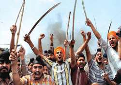 paramilitary deployed sirsa sealed after clashes