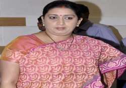 court summons smriti irani as accused in defamation complaint