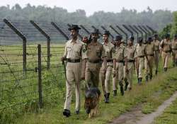 probe into jammu attacks finds flaws in bsf patrolling