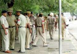 pub employee s husband shot dead near metro in gurgaon