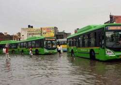 rains bring down mercury in delhi water logging in many areas