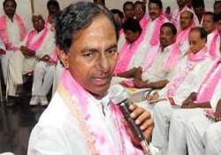 seemandhra employees will have to leave trs chief