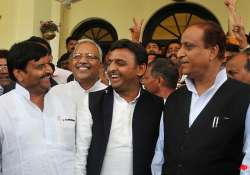 shivpal azam khan may take oath with akhilesh