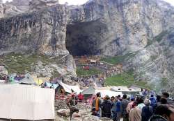 small batch of 1 785 pilgrims leaves for amarnath