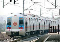 snag hits dwarka noida vaishali metro lines