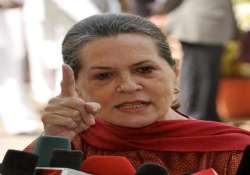 sonia gandhi visits bodh gaya condemns blasts