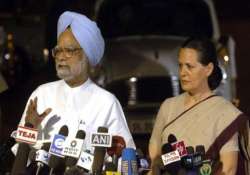 congress plays down report of sonia angry with pm over food security bill