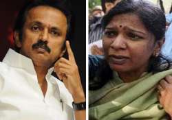 stalin meets kanimozhi in tihar jail