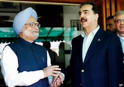 talks with manmohan positive gilani