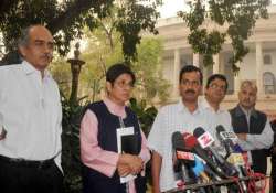 team anna sends open letter to pm and mps on lokpal bill