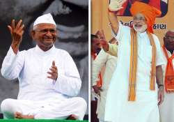 team anna welcomes gujarat high court criticising modi