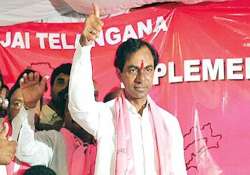 telangana crisis kcr resigns azad meets pm sonia